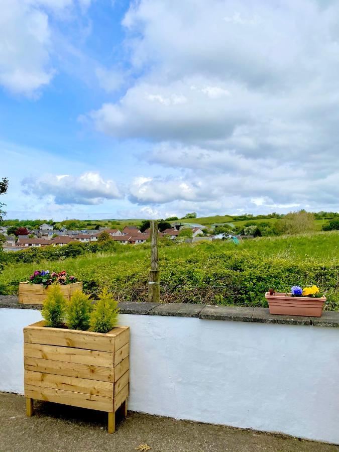 Number 19 Guest House - Self Check In - Under 4 Miles From Barrow In Furness Dalton in Furness Bagian luar foto