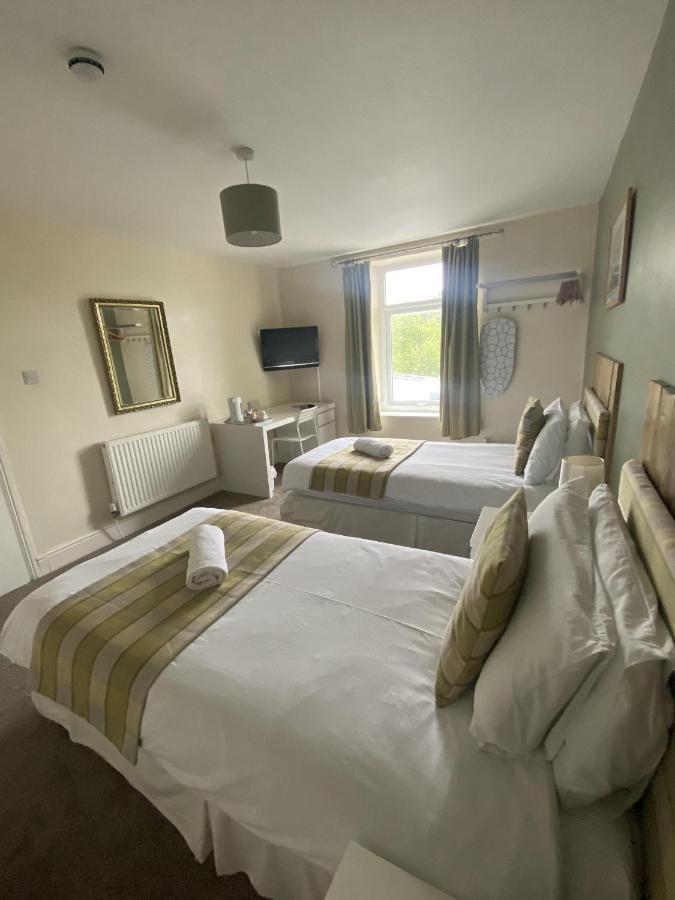 Number 19 Guest House - Self Check In - Under 4 Miles From Barrow In Furness Dalton in Furness Bagian luar foto